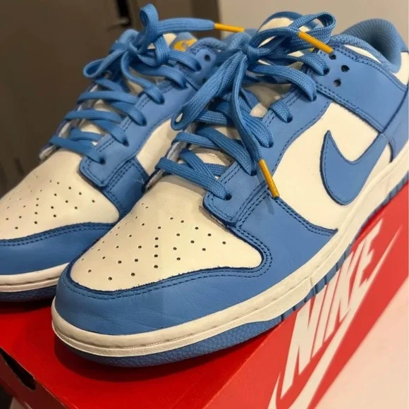 Jordan Dunk Lows Men (Have 2 pairs in stock) display picture 3